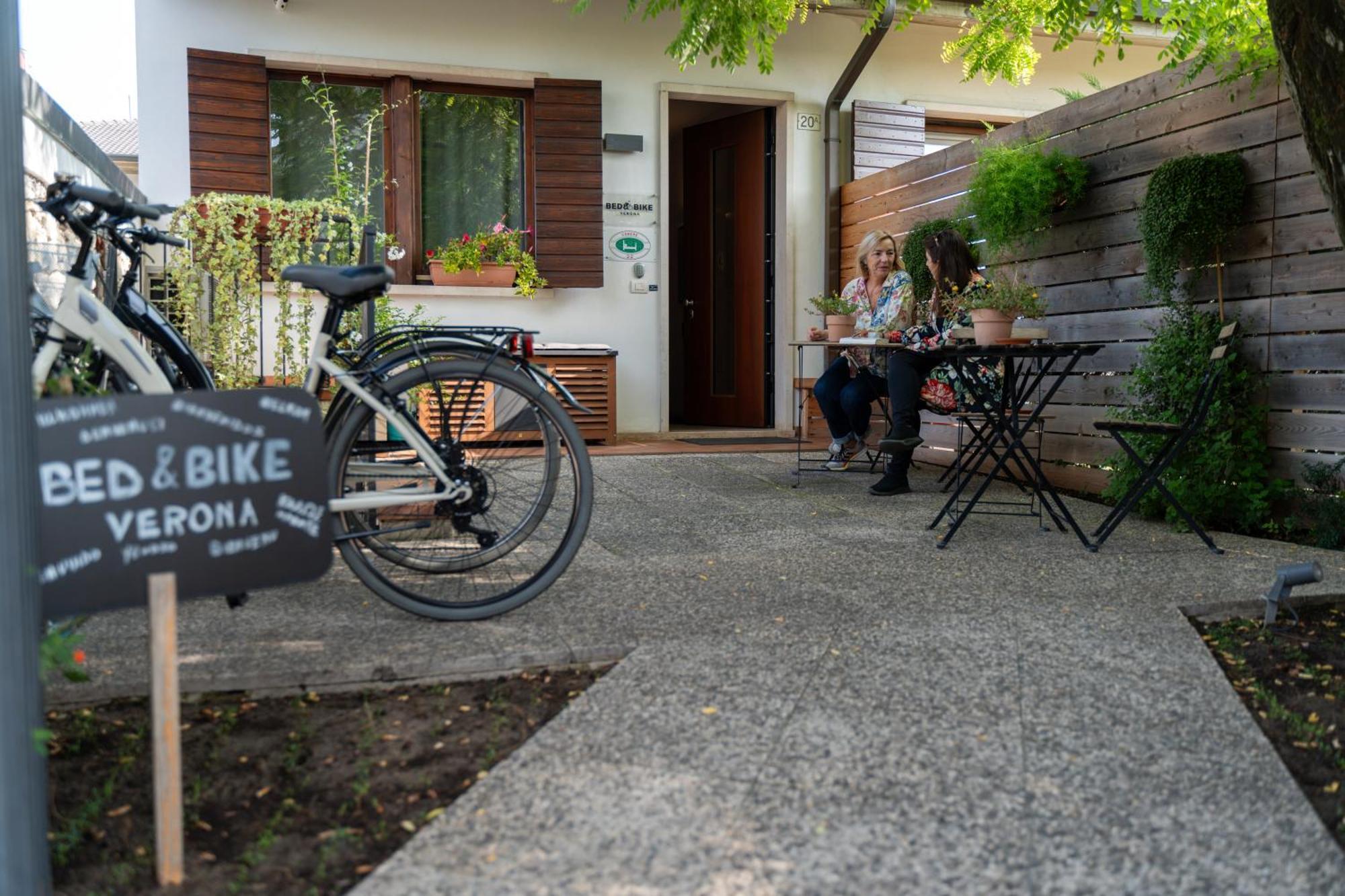Bed And Bike Verona Ngoại thất bức ảnh