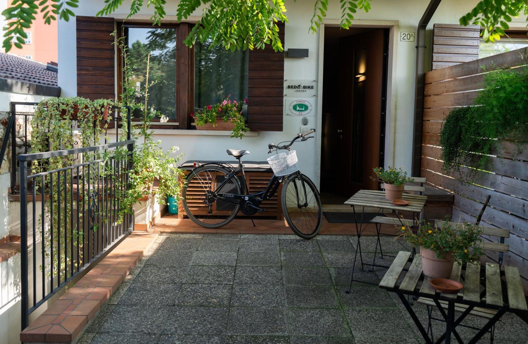 Bed And Bike Verona Ngoại thất bức ảnh